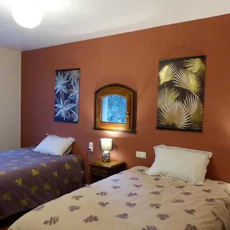Ferienhaus Maison Nature Au Coeur De Vichy: Confort, Proche De La Ville, Draps Inclus, Animaux Acceptes - Fr-1-489-414 *