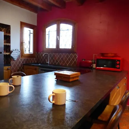 Ferienhaus Maison Nature Au Coeur De Vichy: Confort, Proche De La Ville, Draps Inclus, Animaux Acceptes - Fr-1-489-414