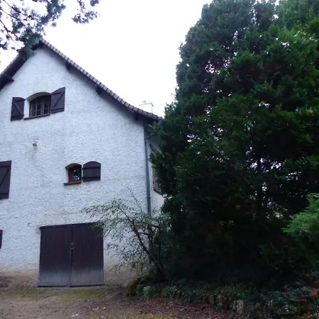 Holiday home Maison Nature Au Coeur De Vichy: Confort, Proche De La Ville, Draps Inclus, Animaux Acceptes - Fr-1-489-414